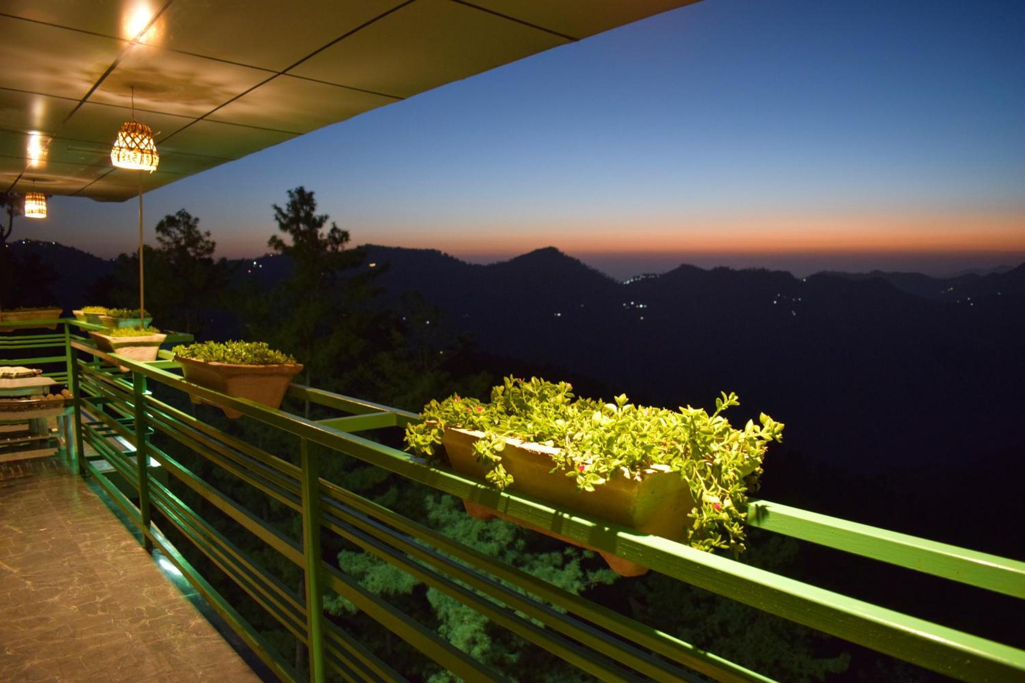 Valley View Resort Mashobra - Best Holiday Home For Vacations Shimla Exteriör bild