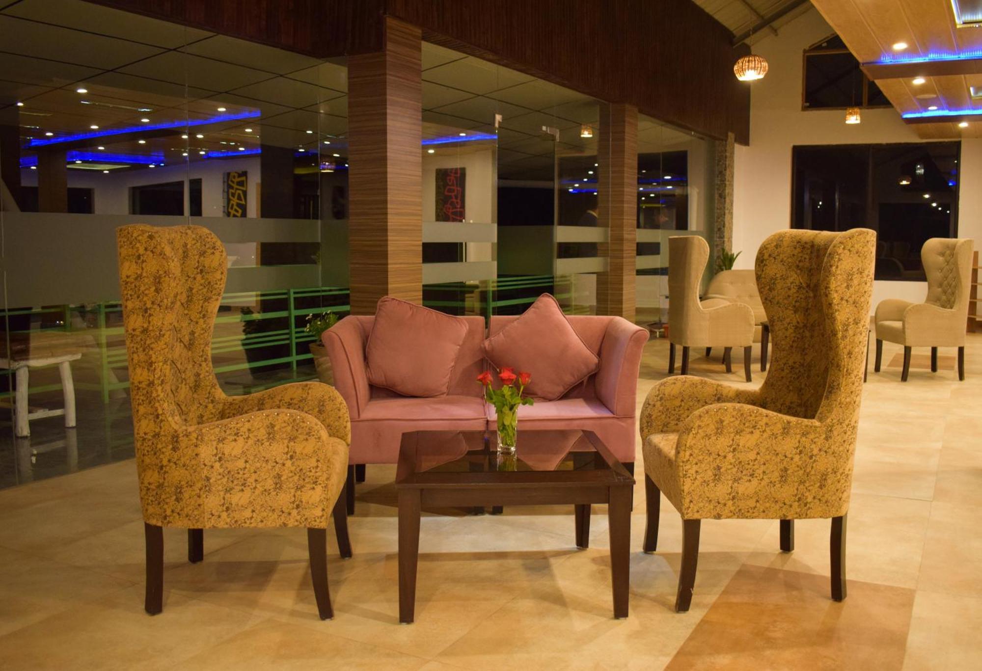 Valley View Resort Mashobra - Best Holiday Home For Vacations Shimla Exteriör bild
